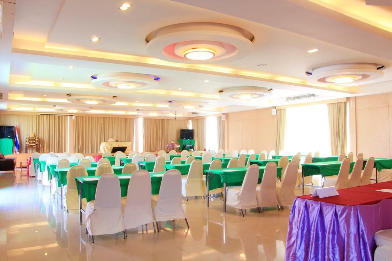 Dragon Beach Resort Jomtien Pattaya Exterior photo