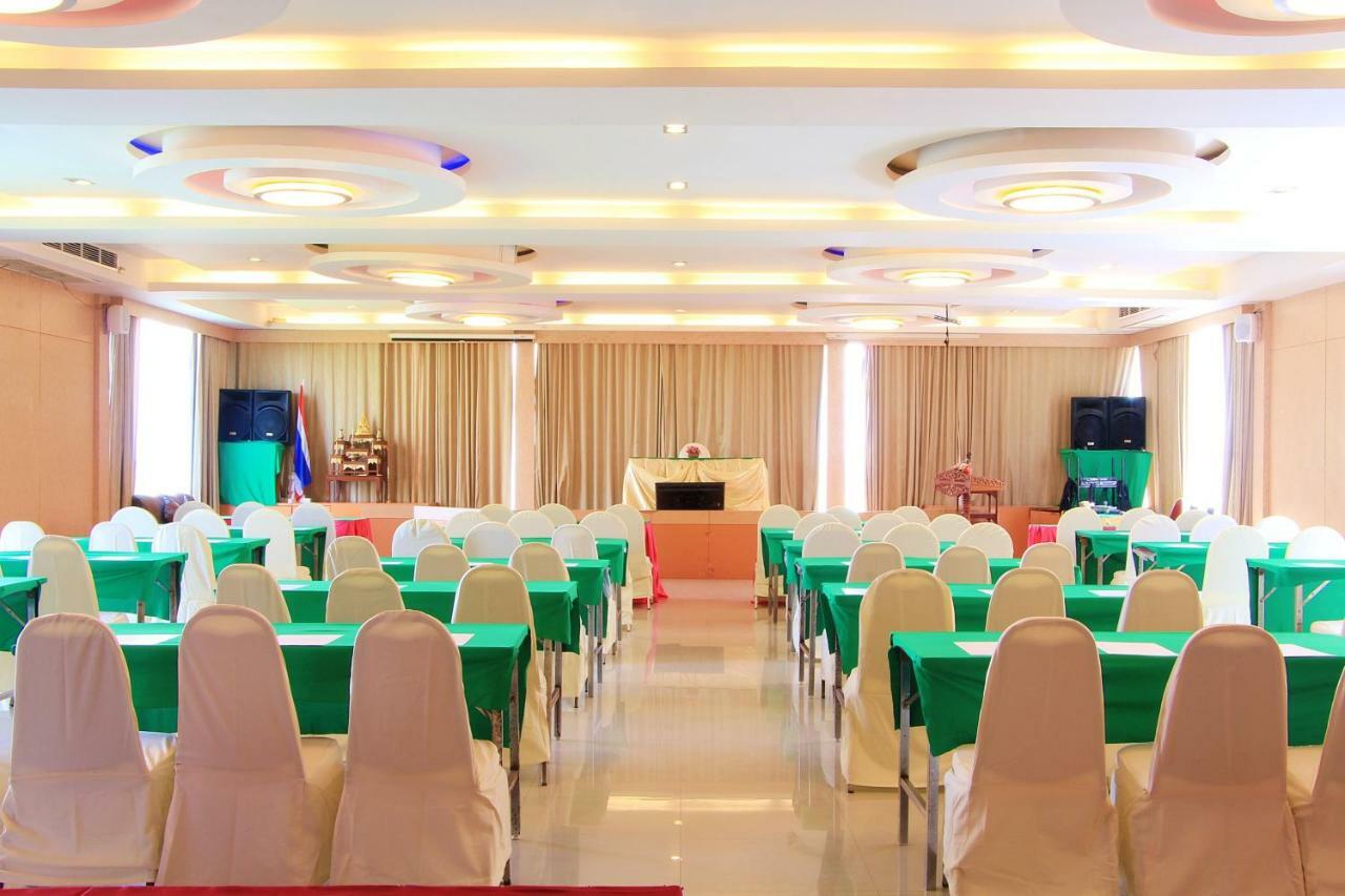 Dragon Beach Resort Jomtien Pattaya Exterior photo